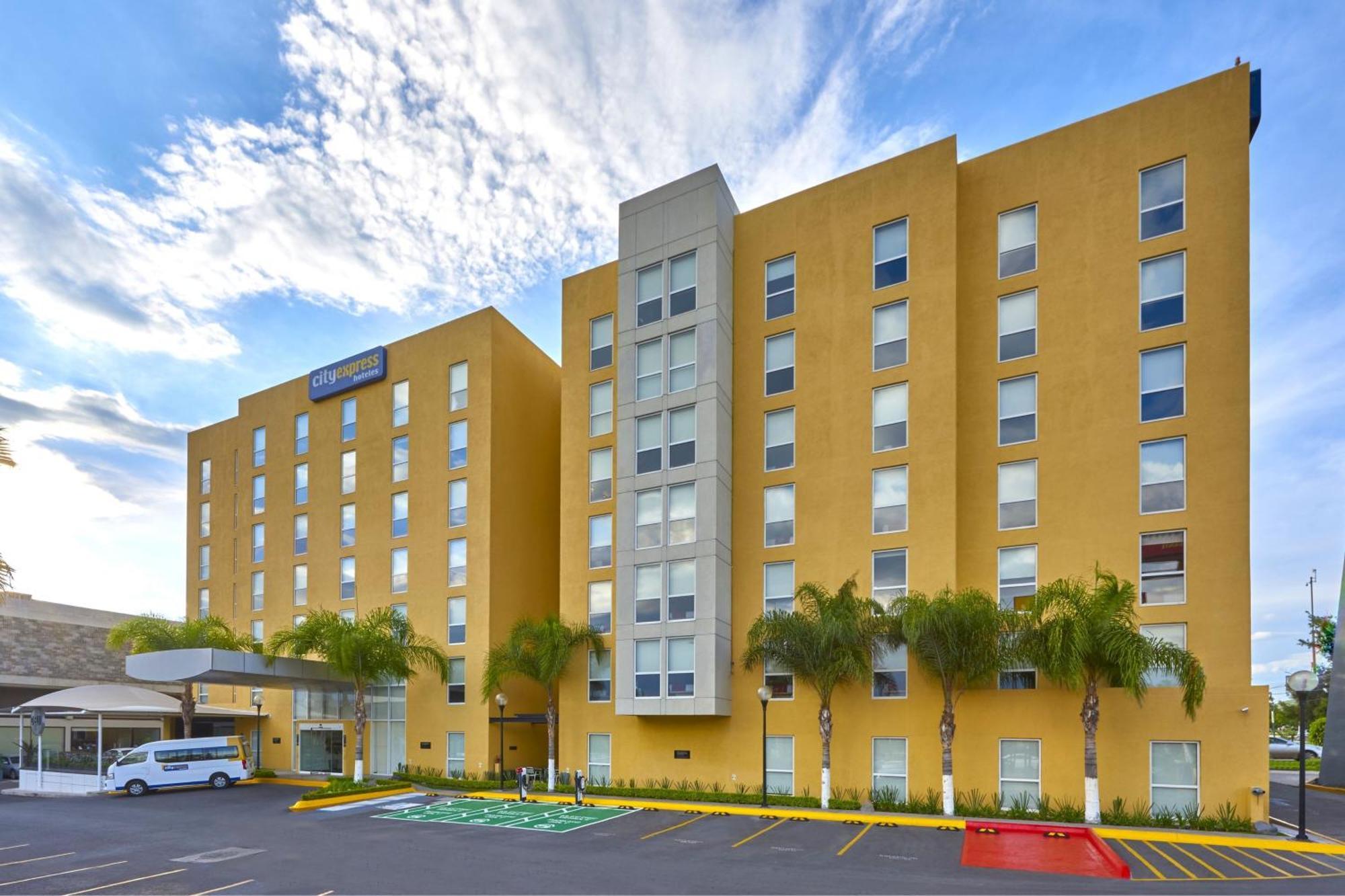 City Express By Marriott Queretaro Jurica מראה חיצוני תמונה