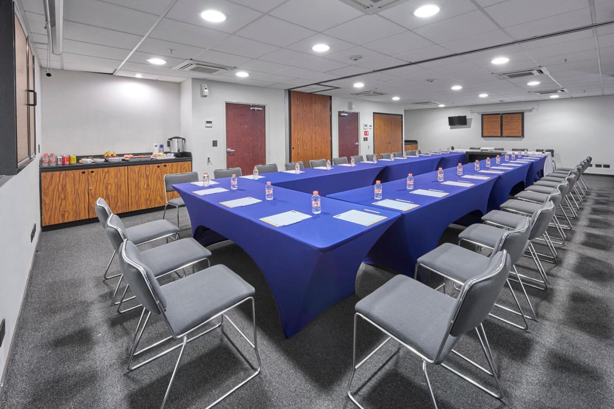 City Express By Marriott Queretaro Jurica מראה חיצוני תמונה